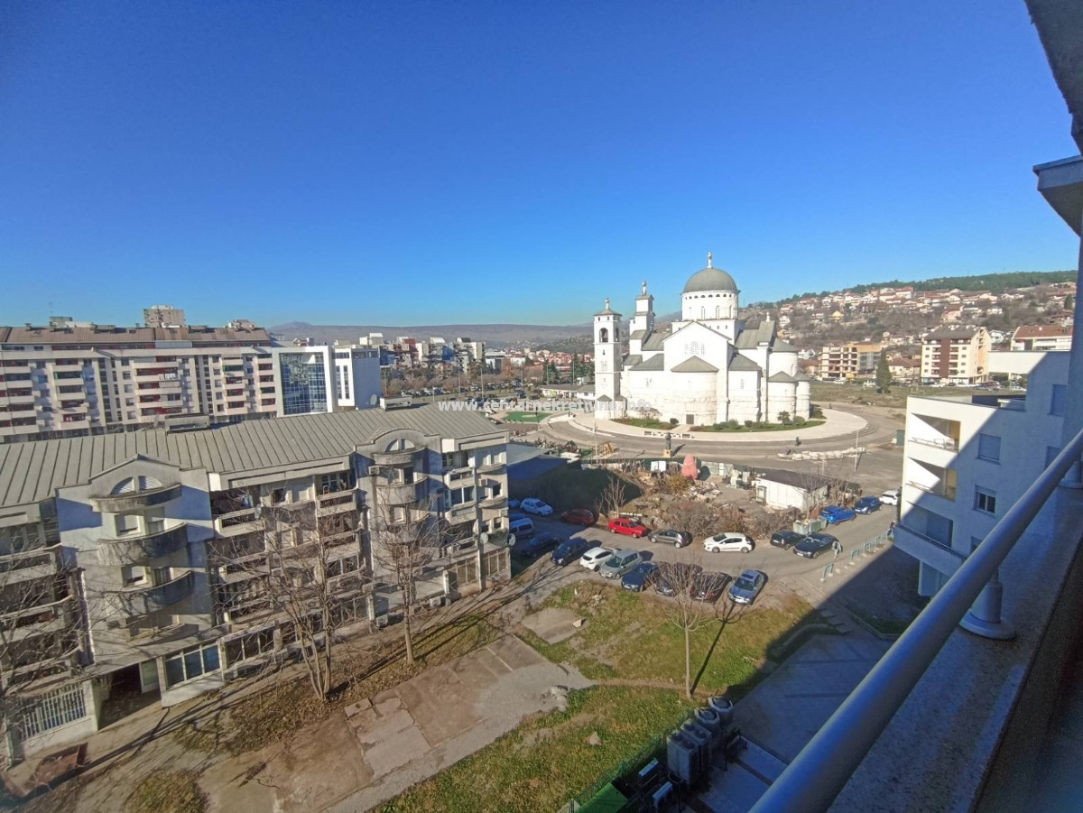 Izdavanje, jednosoban stan 52m2, Preko Morače, Podgorica